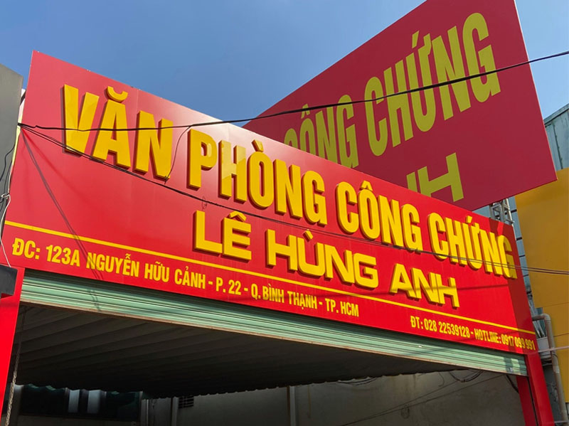 VPCC Lê Hùng Anh sở hữu đội ngũ công chứng viên chuyên môn cao