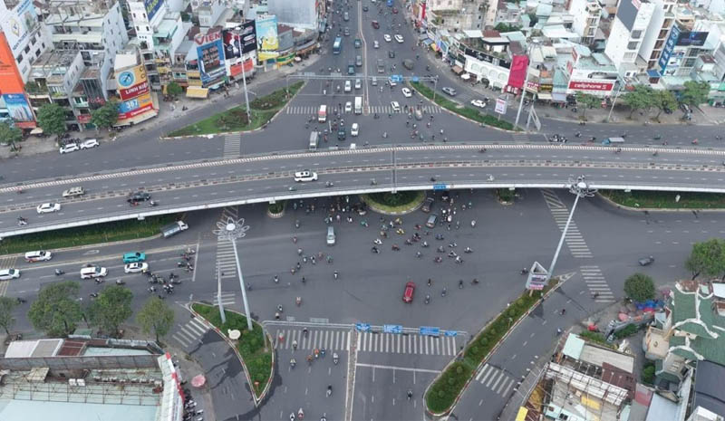 Ngã tư Hàng Xanh ở đâu?