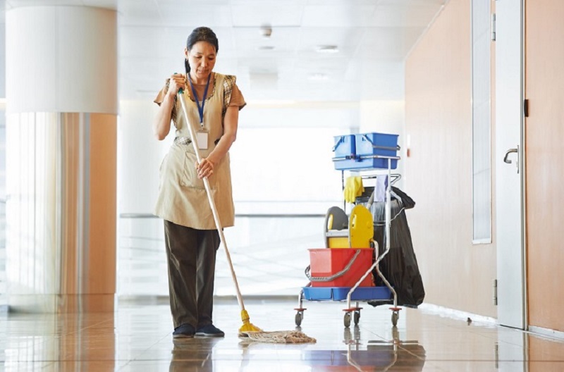 Vệ sinh văn phòng TKT Cleaning