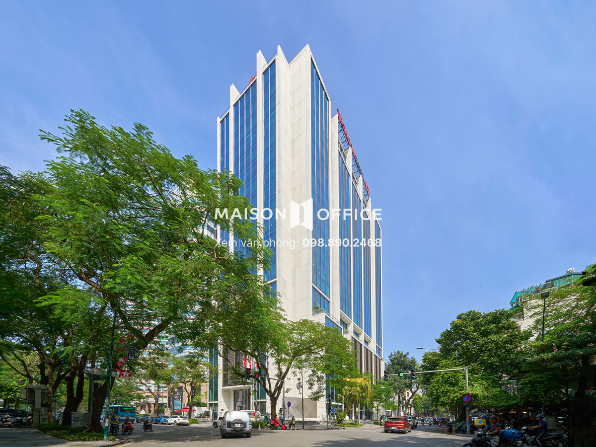 Techcombank Hanoi Tower là tòa nhà văn phòng hạng A đạt tiêu chuẩn quốc tế 