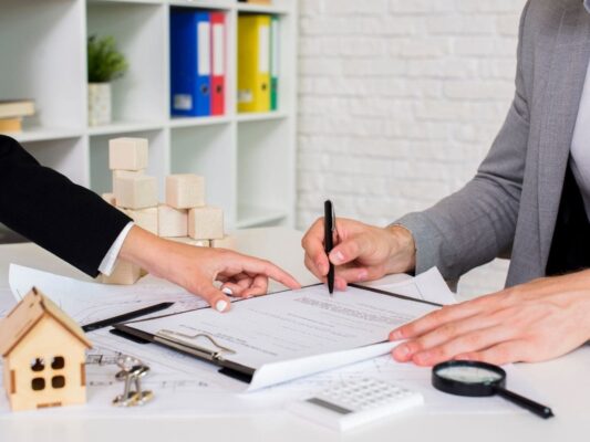 Quy định tiền cọc văn phòng