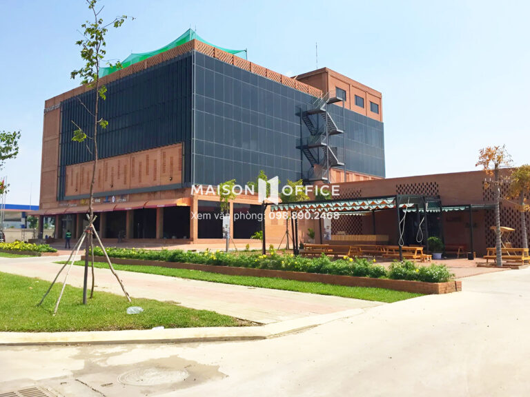 Vivian Park Building
