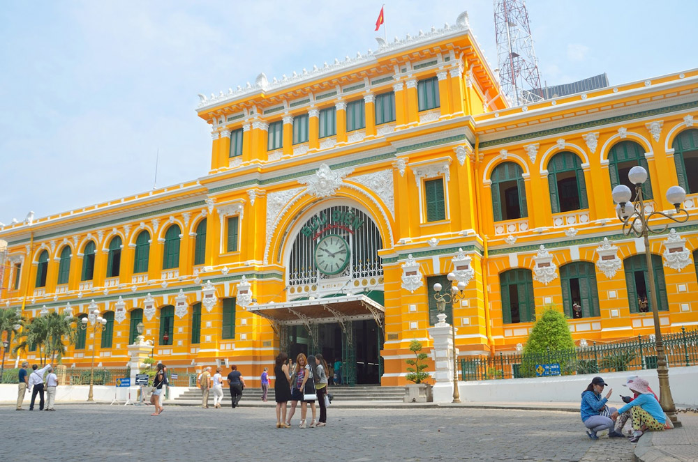 Bưu điện Trung tâm là điểm đến du lịch nổi bật tại phường Sài Gòn