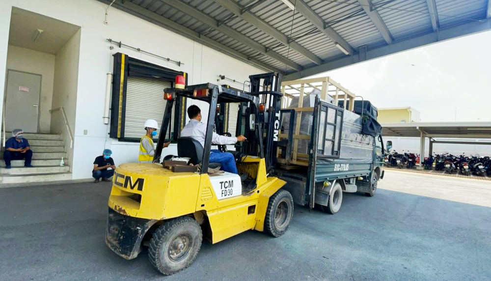 Dịch vụ chuyển kho xưởng vận tải Hoàng Gia Tuấn 
