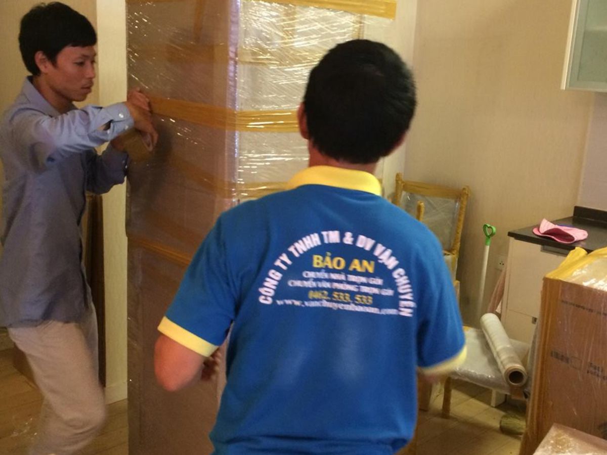 Bảo An đóng gói đồ đạc vận chuyển 