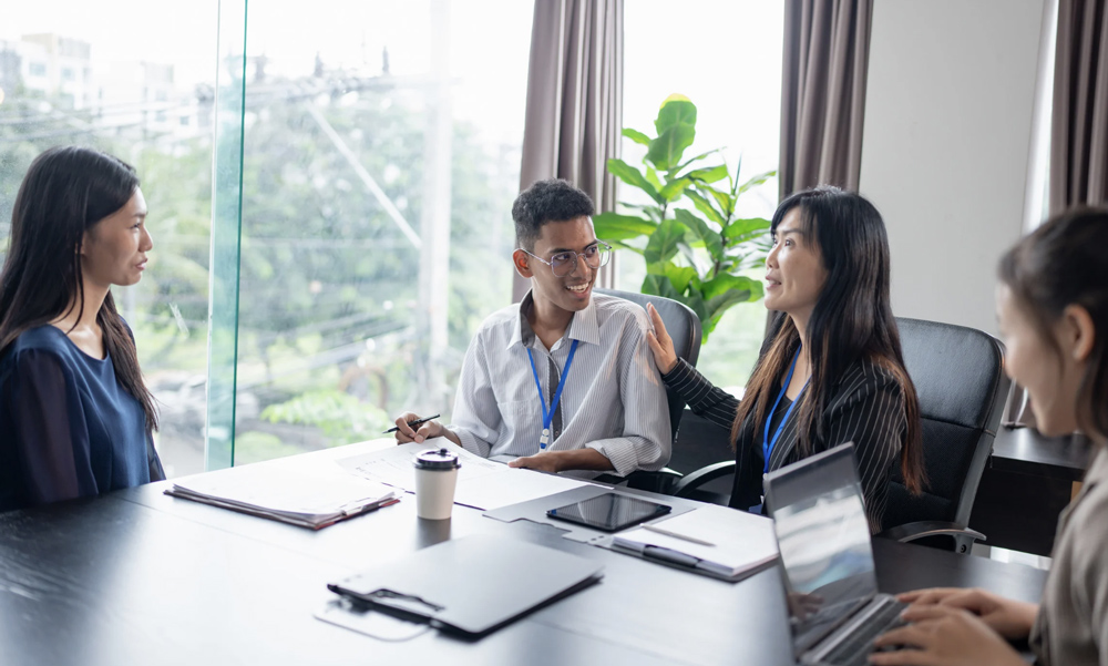 Đặt văn phòng quận 1 thu hút nhân sự trẻ chất lượng cao  