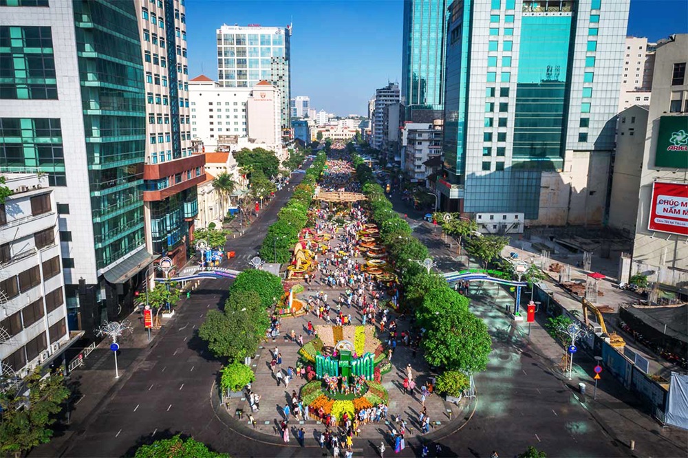 Đường Nguyễn Huệ Quận 1