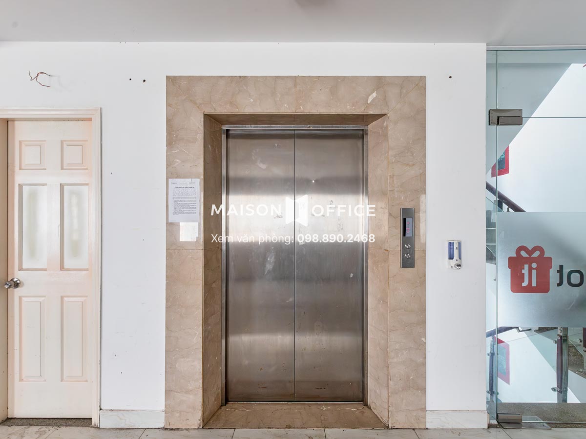 thang-may-9-11-nguyen-van-thu