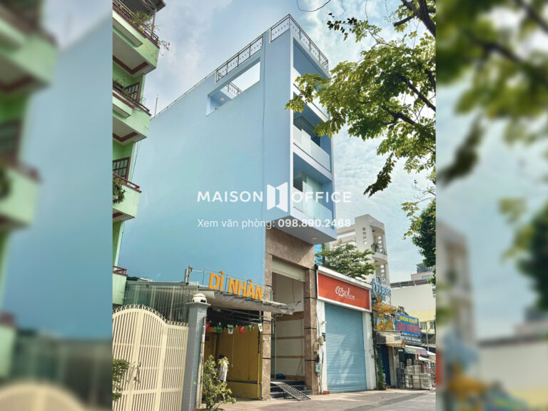 163 Bến Vân Đồn Building