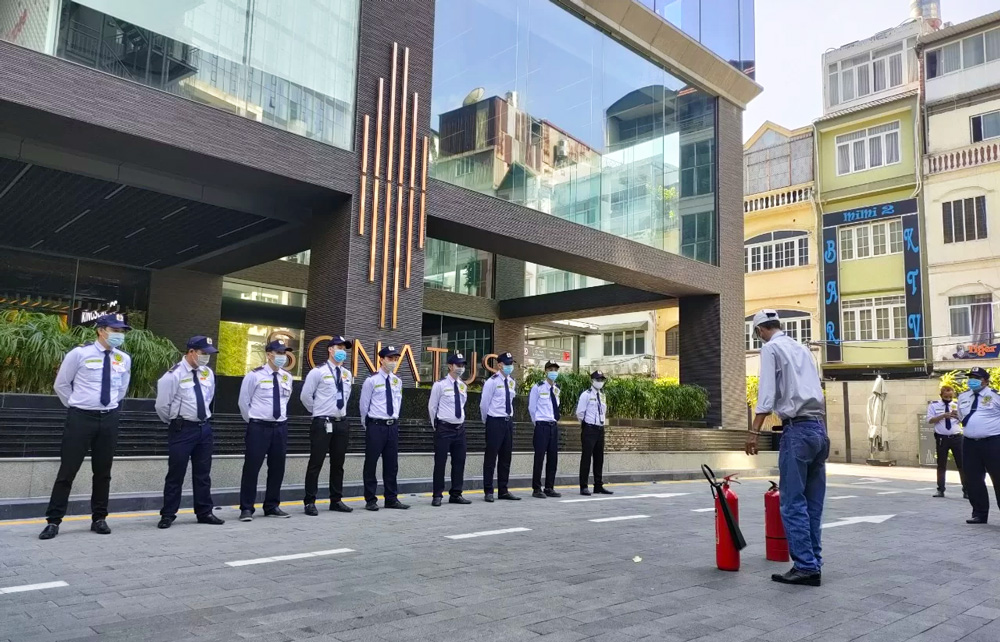 Phí dịch vụ đảm bảo an toàn tài sản và trật tự cho người thuê