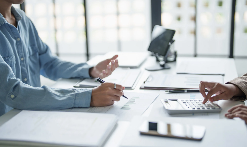 Phí quản lý tại Quận 1 cao hơn do tiêu chuẩn vận hành và dịch vụ ở mức cao 