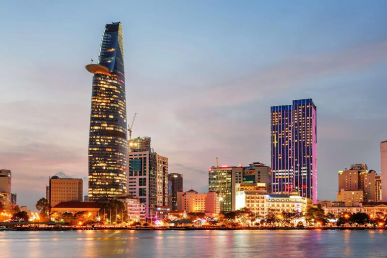 Văn phòng cho thuê Quận 1 diện tích nhỏ 50m²: Tìm ở đâu?