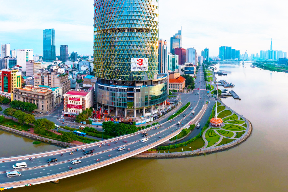 Quận 1 luôn giữ vị thế trung tâm với nhu cầu thuê văn phòng cao và nguồn cung hạn chế 