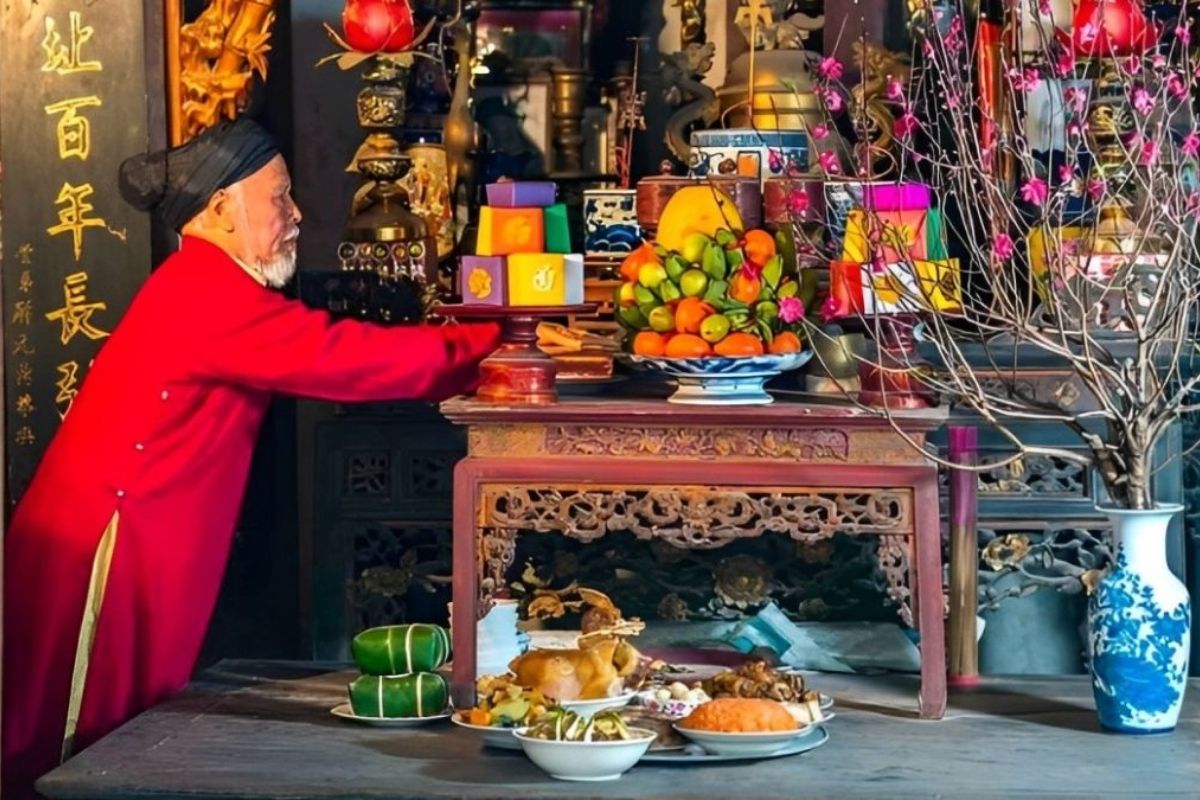 Gia chủ nên đọc văn khấn với thái độ thành tâm