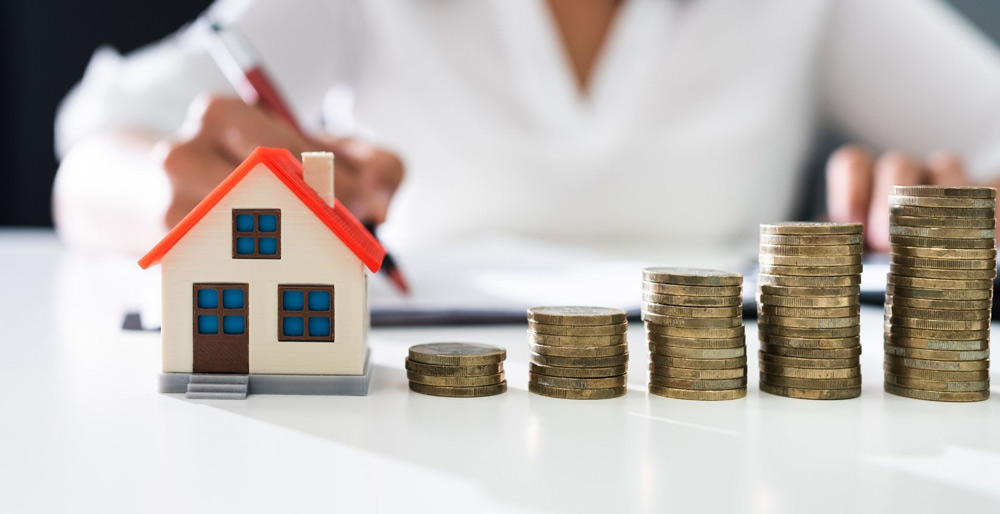 Chi phí là yếu tố tác động trực tiếp nhất đến quyết định rời Quận 1 của doanh nghiệp