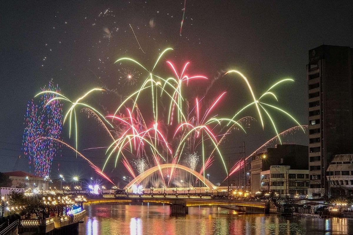 Giao thừa là dịp để mỗi người tái tạo năng lượng tích cực