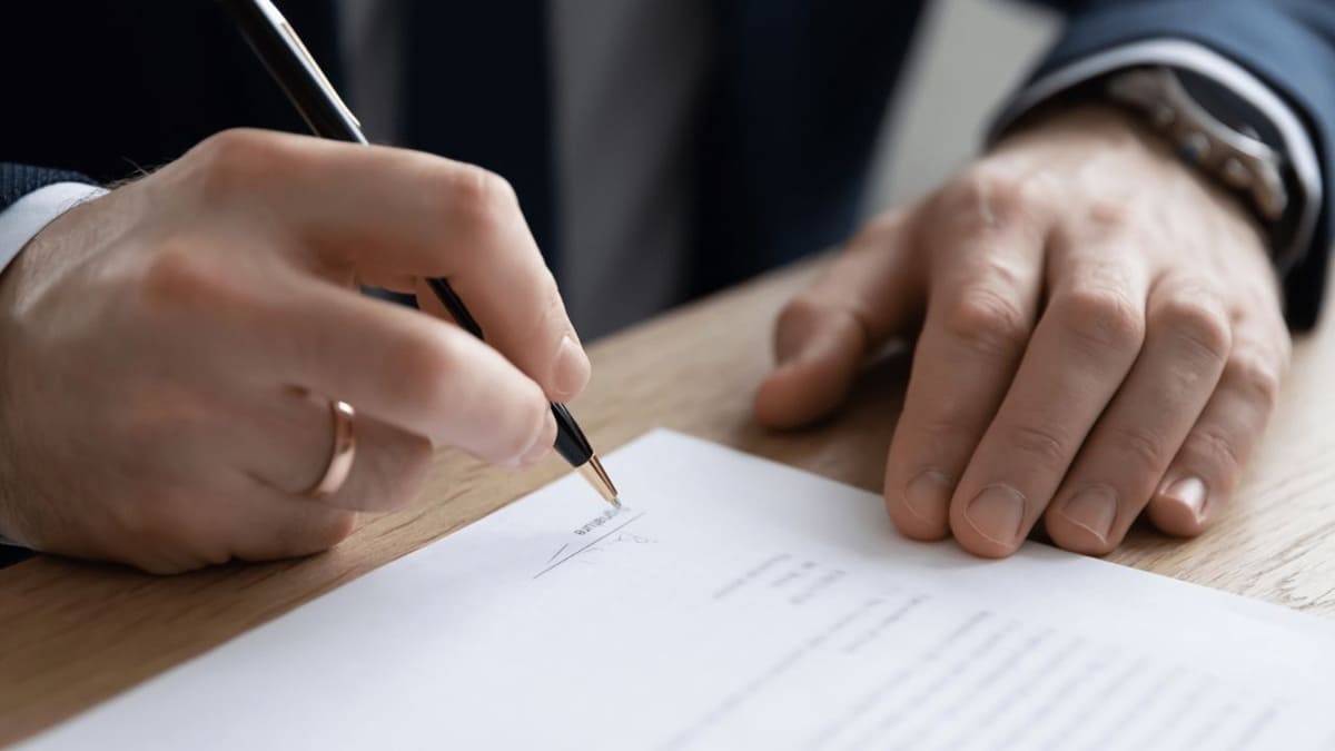 Phiếu thu là một trong những chứng từ kế toán nền tảng