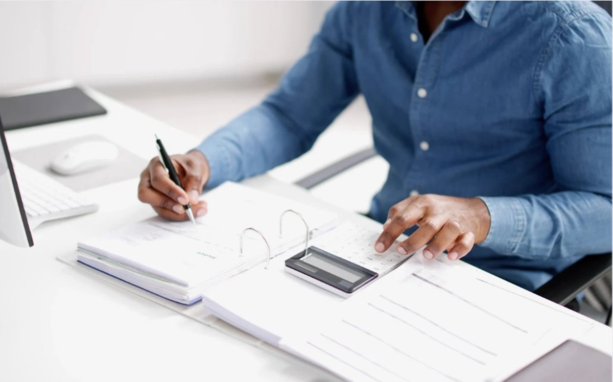 Biên bản cần ghi rõ tên doanh nghiệp, mã số thuế, địa chỉ trụ sở, người đại diện theo pháp luật