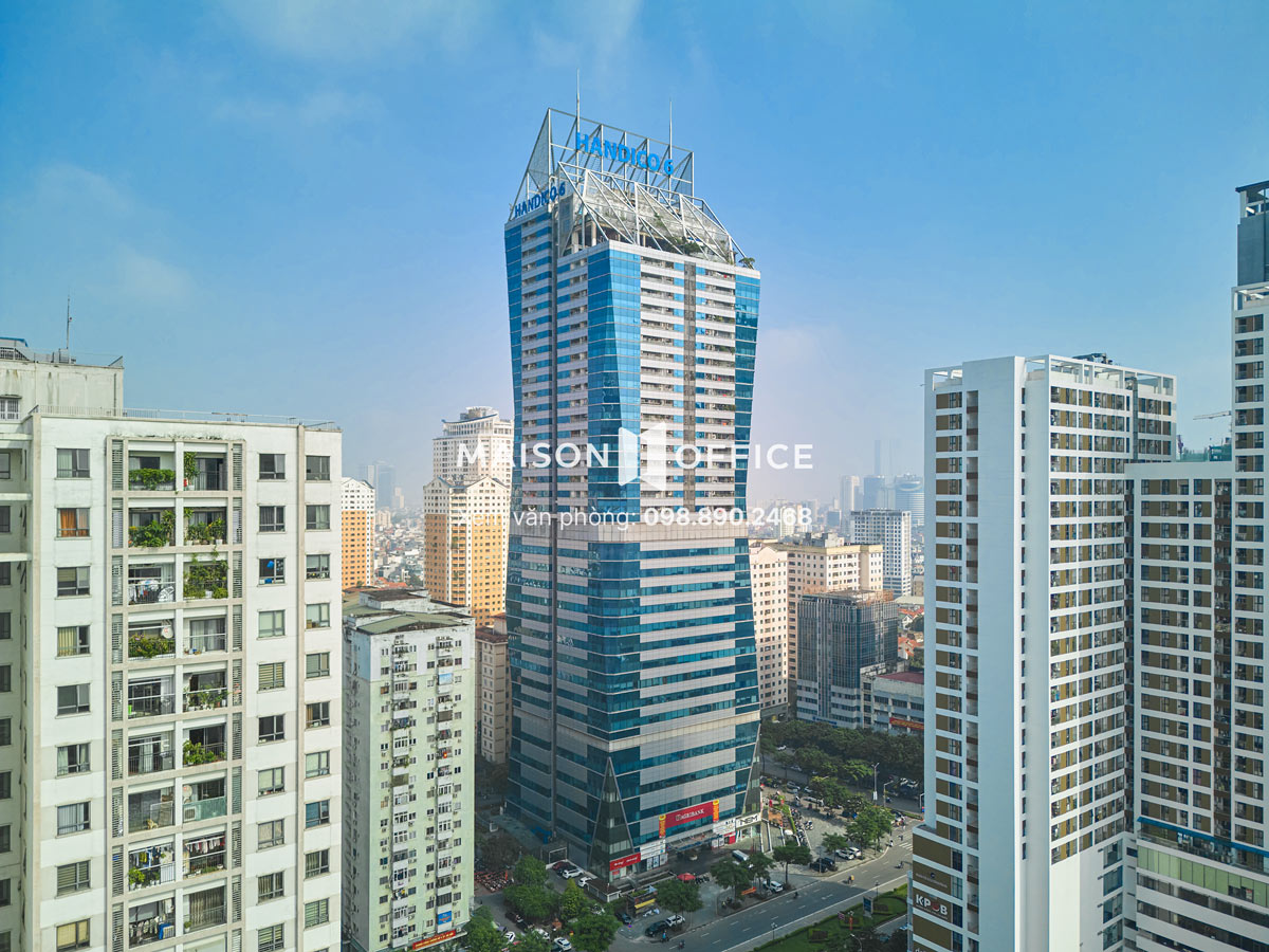 Diamond Flower Tower nằm gần đại sứ quán Hàn Quốc