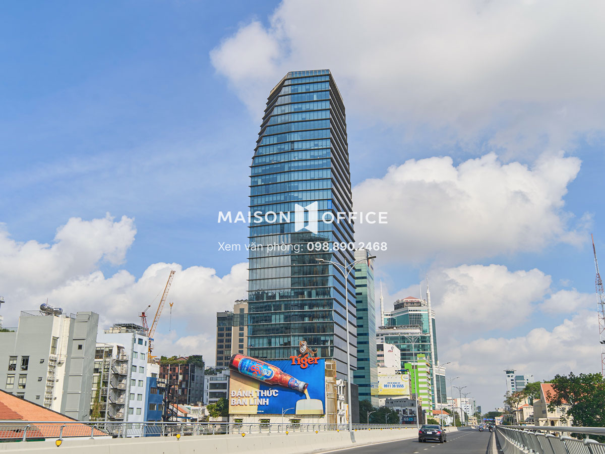 Tòa nhà 9 Tôn Đức Thắng sở hữu vị trí cửa ngõ khu phố Nhật Quận 1