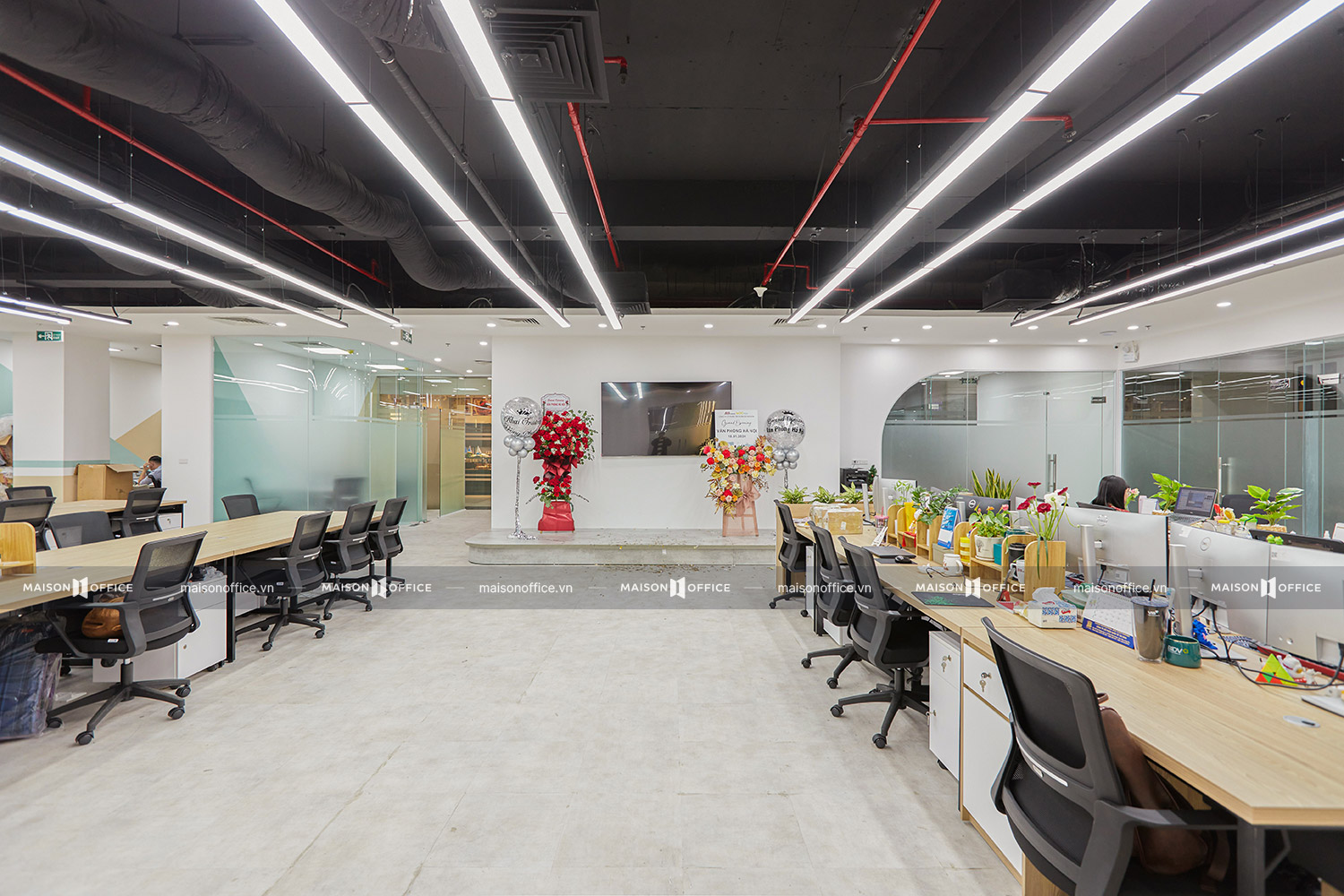 du-an-thiet-ke-thi-cong-van-phong-5s-fashion-ha-noi-10