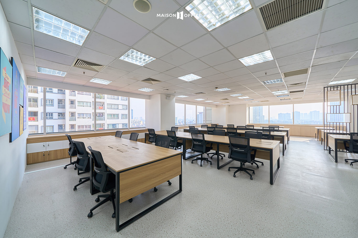 Office interior design images and construction projects by Kaon The Nine 7