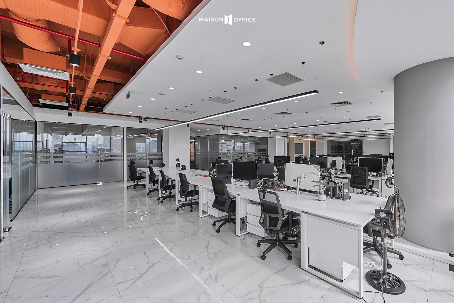 Office interior design images and construction projects by Kaon The Nine 12