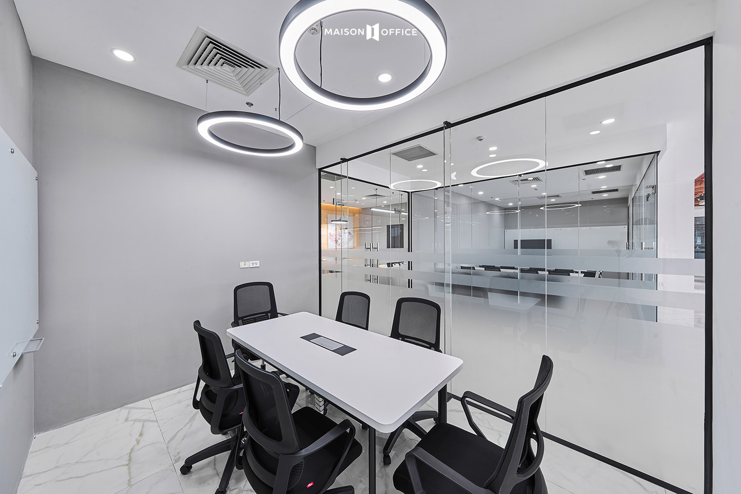 Office interior design images and construction projects by Kaon The Nine 19